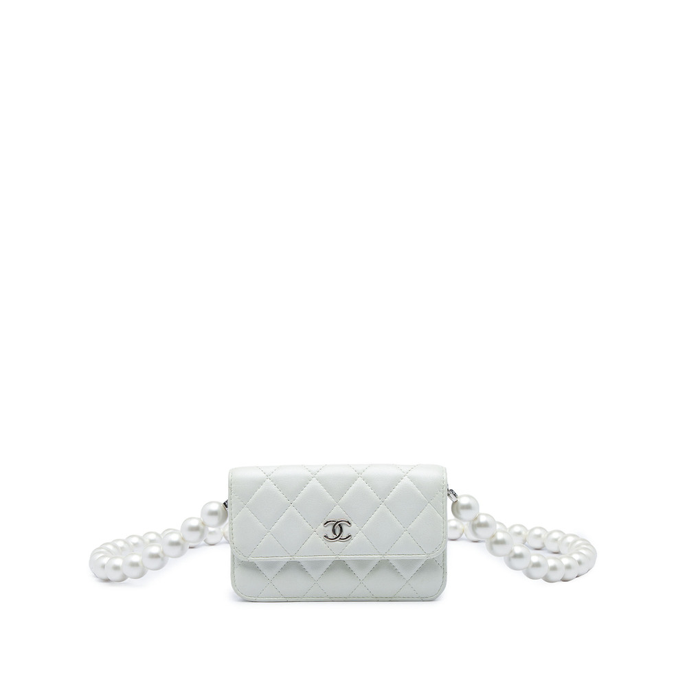 Pre-Loved Chanel CC Quilted Lambskin Maxi Pearl Chain Strap